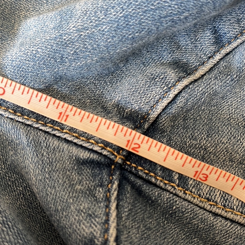 Universal Thread Jeans - Picture 13 of 13